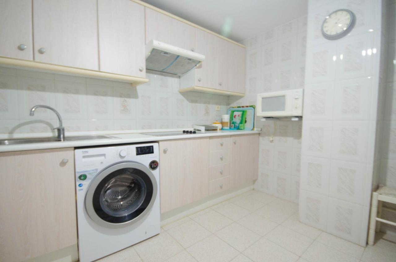 Aparment Neptuno- Located On The Promenade A Few Metres From The Beach. エステポナ エクステリア 写真